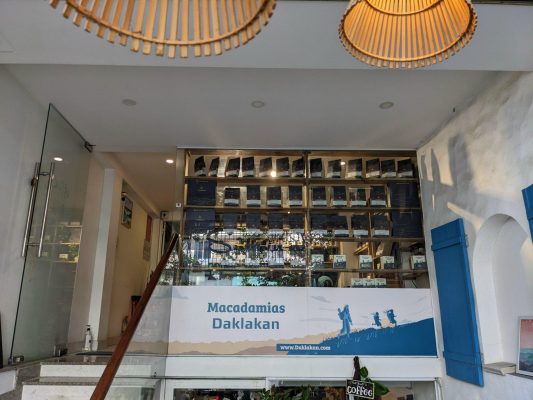 macadamias nut store in hcmc